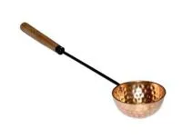 Ковш из меди с деревянной ручкой для сауны, 150 мл. Банные штучки ковш из меди с деревянной ручкой для сауны, 150 мл. банные штучки